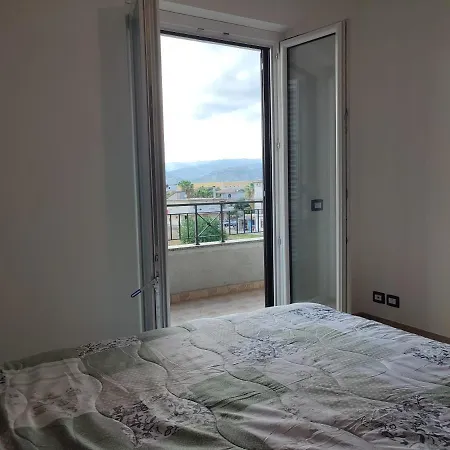 Bed & Breakfast Grounded To Earth -Bed And Breakfast Siderno