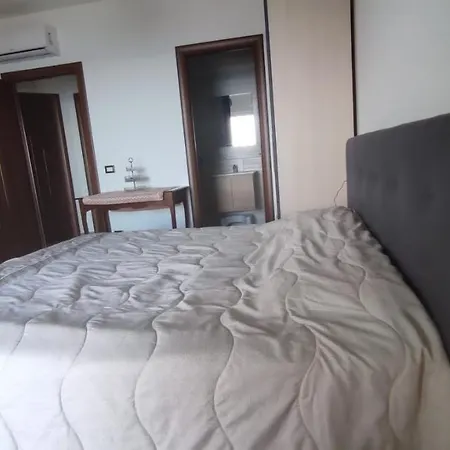Grounded To Earth -Bed And Breakfast Siderno